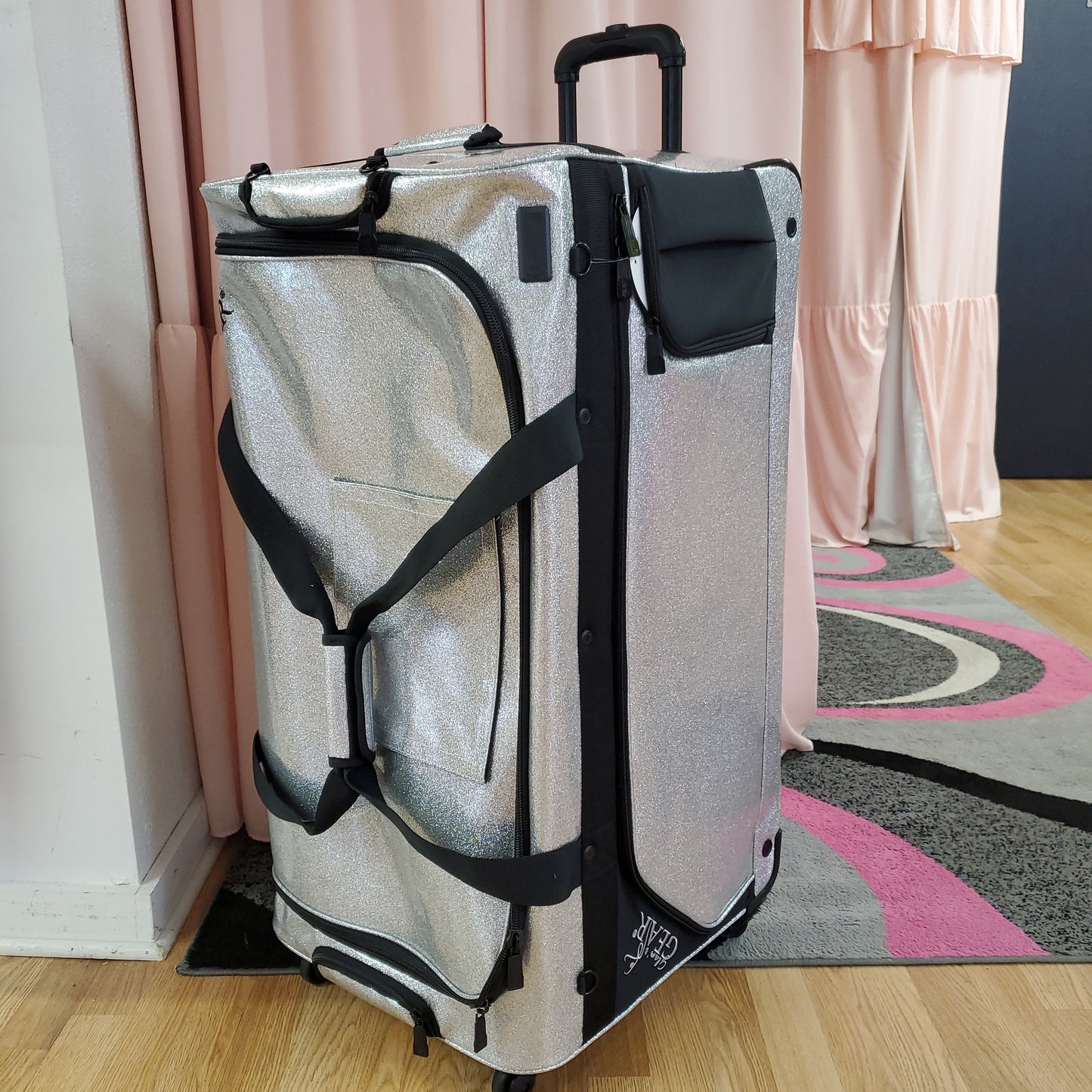 Glam’r Gear Silver Bag