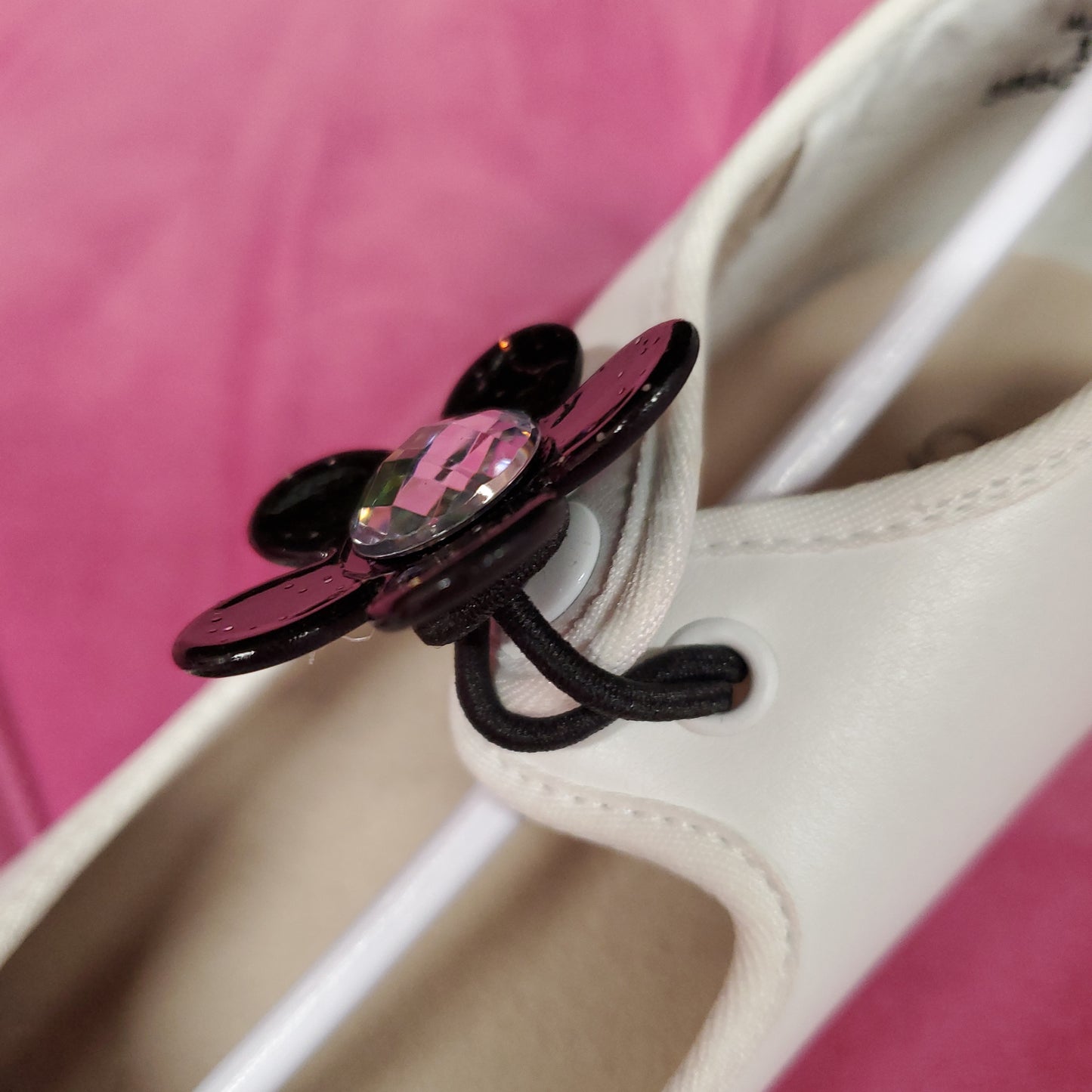 Glitter Flower Tap Ties