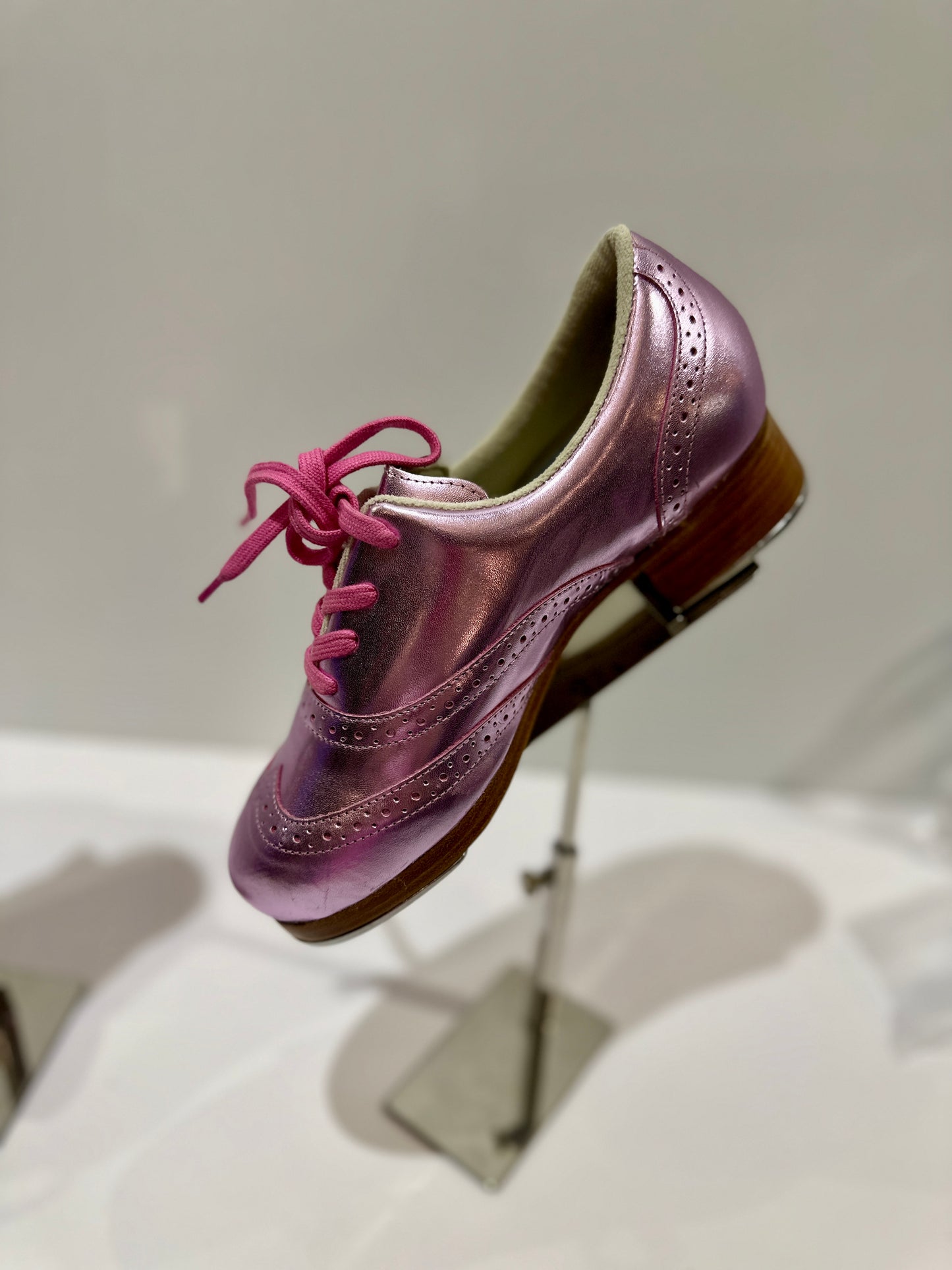Limited Edition Metallic Light Pink Roxy