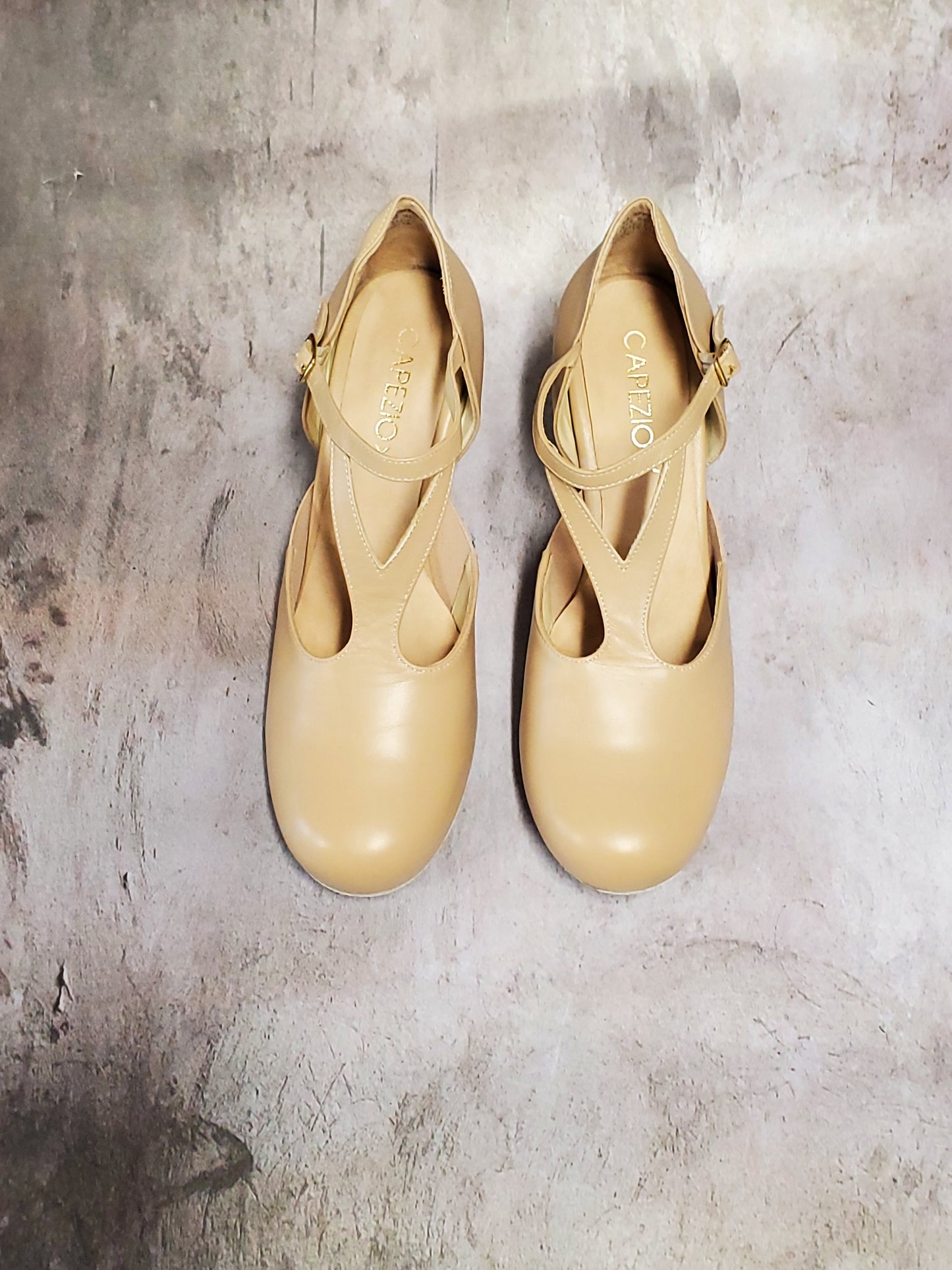 Italian Handcrafted Y-Strap 2.5” Charlotte Character Shoe #829