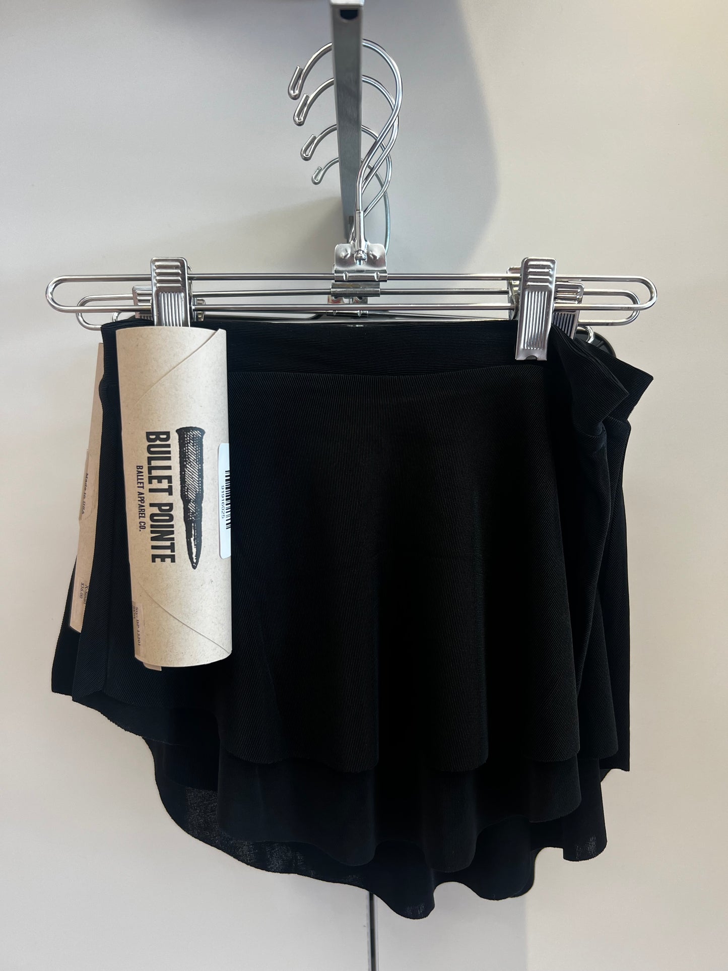 Bullet Pointe Skirt