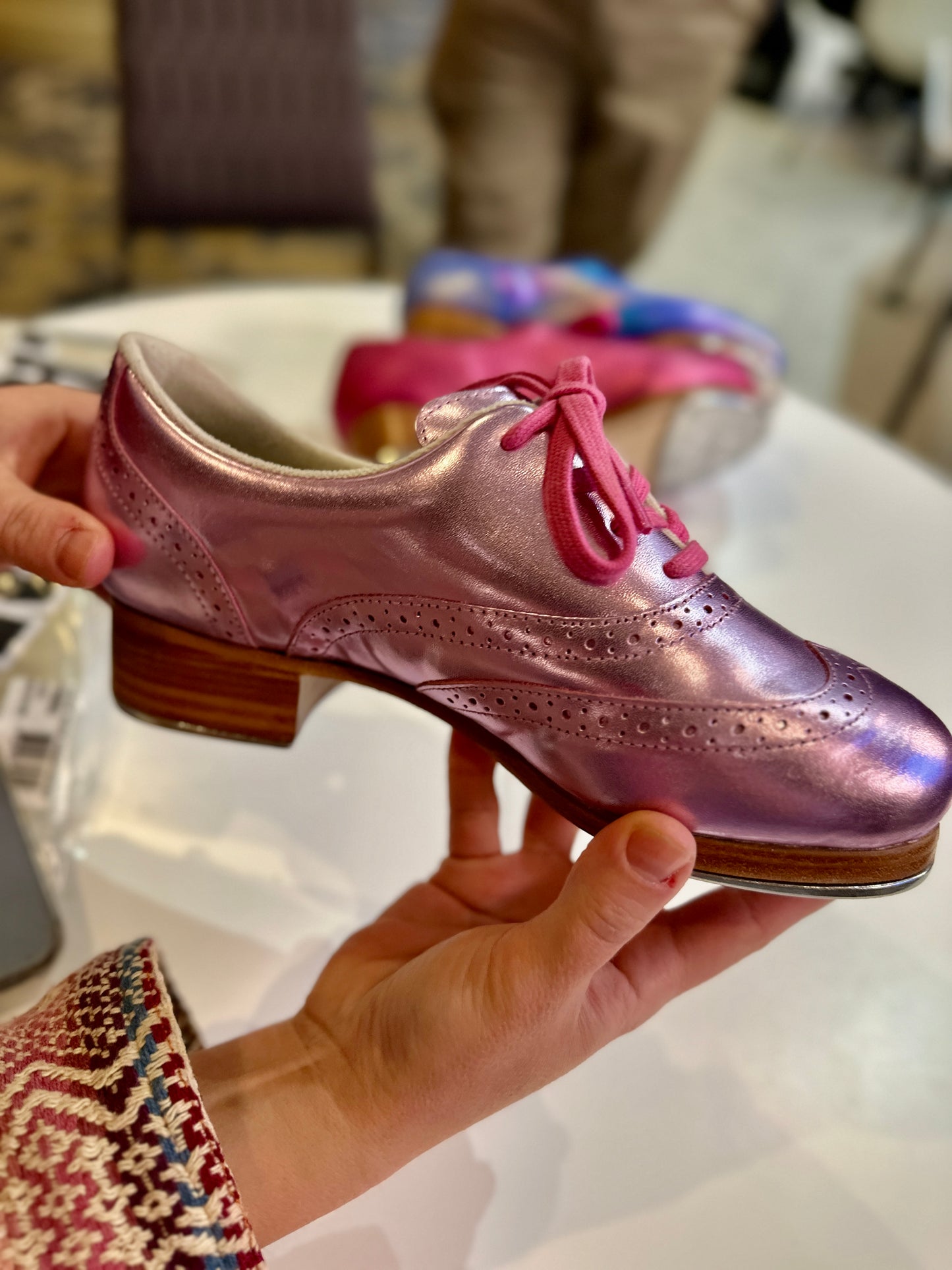 Limited Edition Metallic Light Pink Roxy