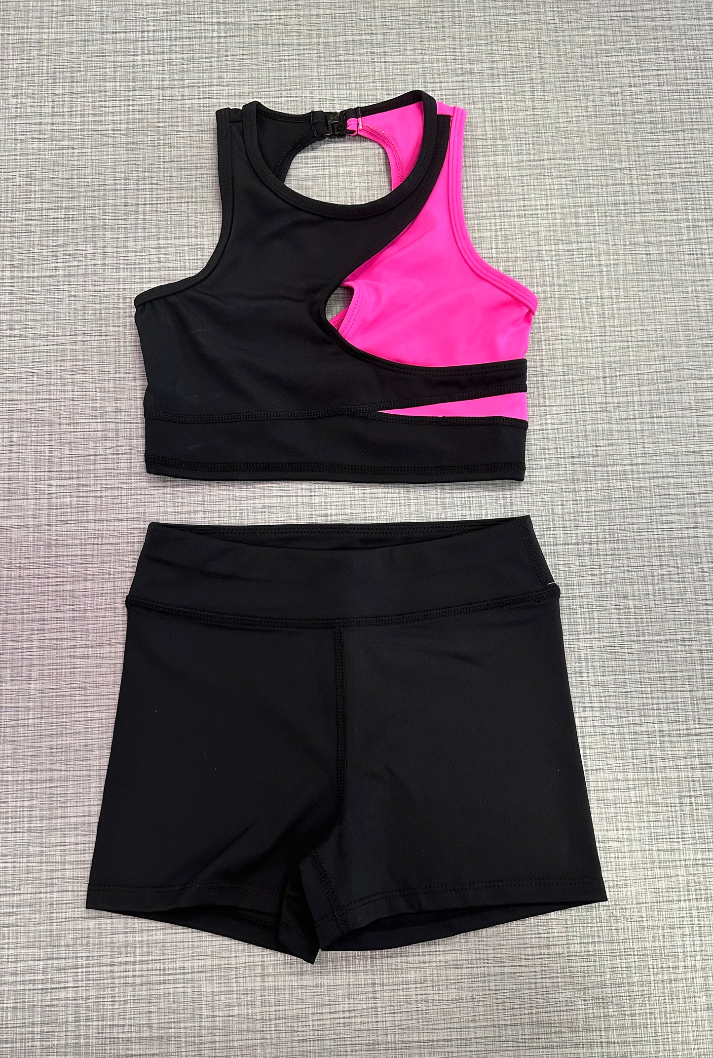 Lulu Top & Solid Short Set