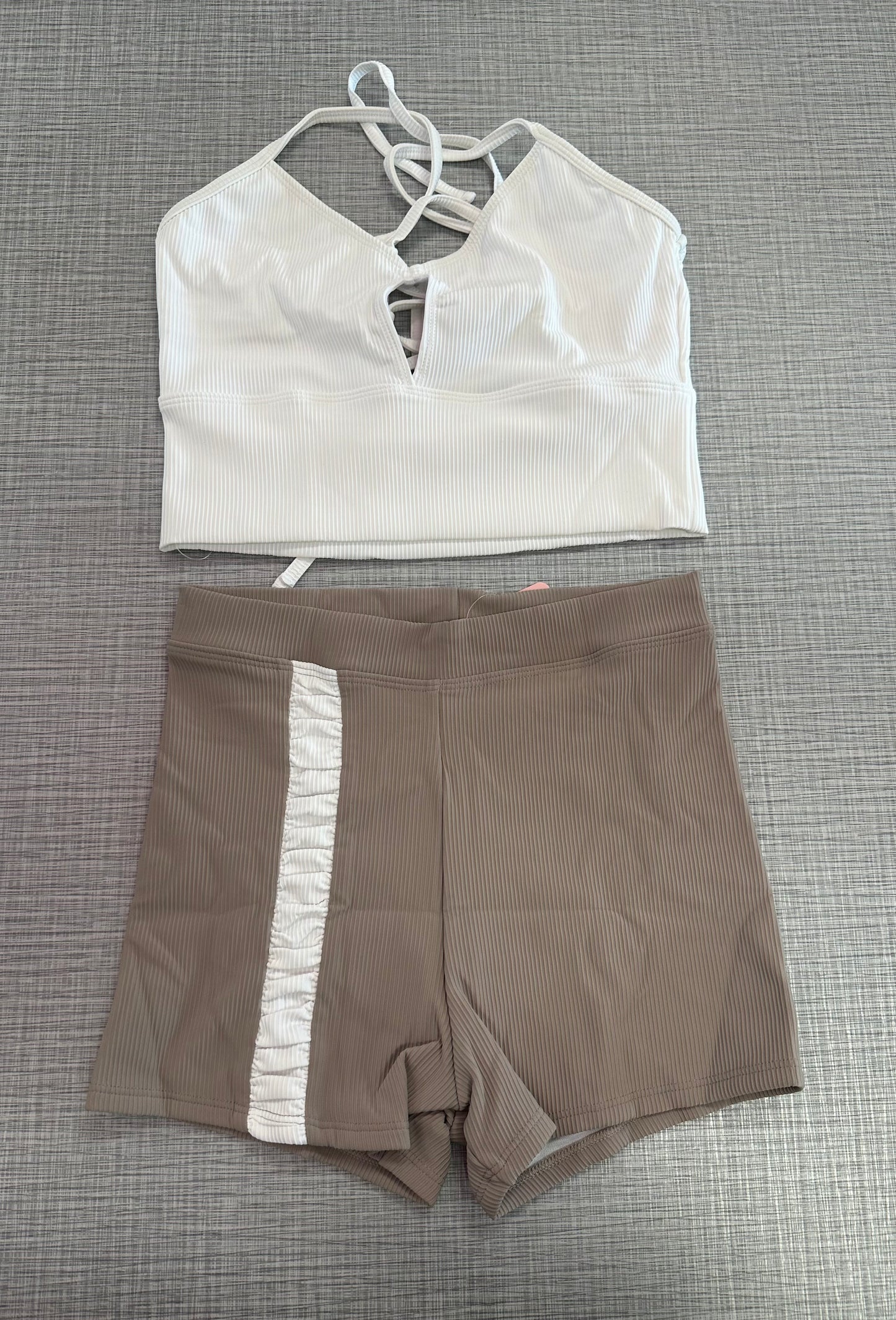 CY White Crop & Tan Short Set*