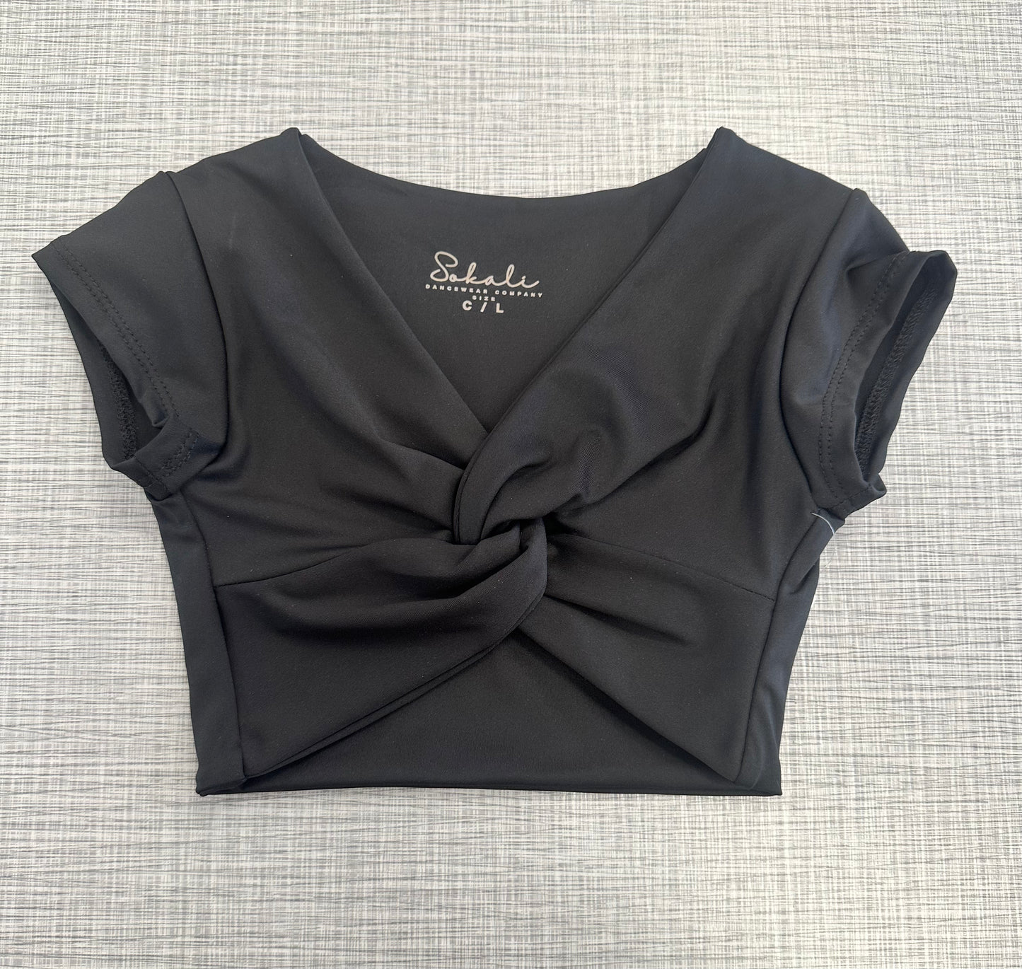 SoKali Organic Soft Twist Front Top