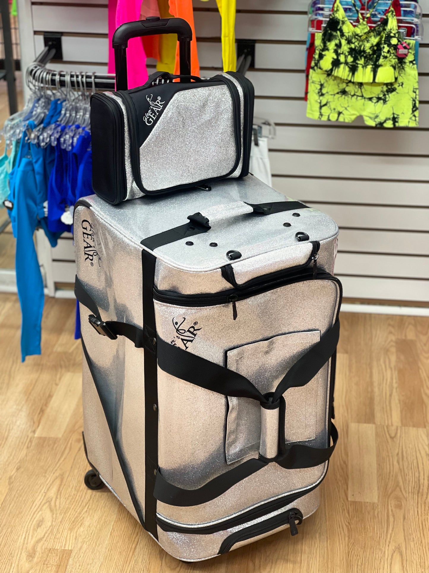 Glam’r Gear Silver Bag