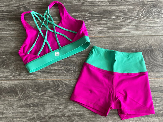 Horizon Flare Set - Top & Shorts