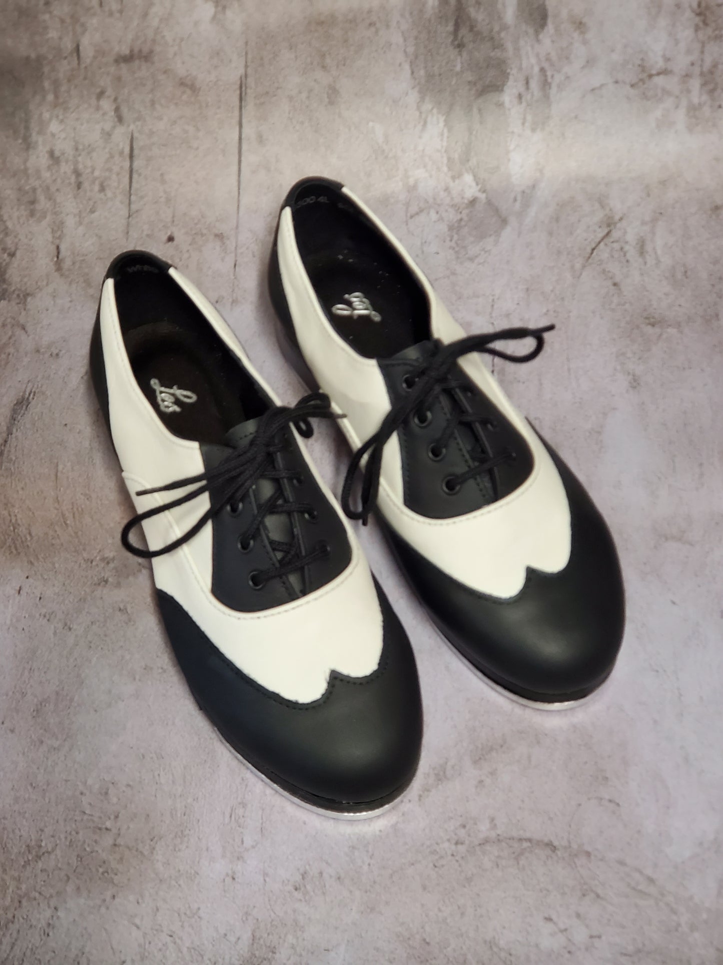 Spectator Black & White Tap Shoes #3004