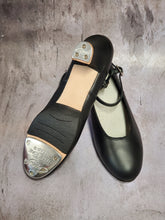 Load image into Gallery viewer, Tap Jr. Footlight Shoe #561
