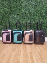 Load image into Gallery viewer, Glam’r Gear Solo Bag
