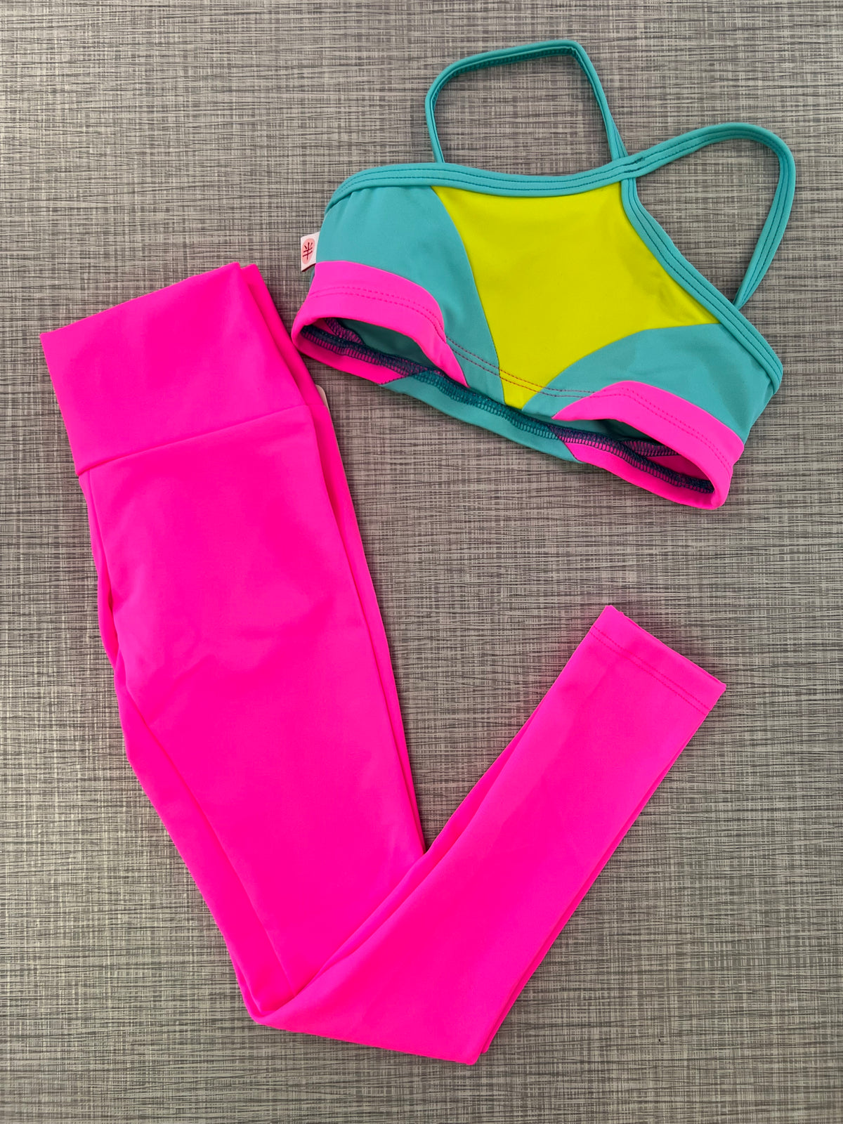 Demi Criss Cross Top Legging Set