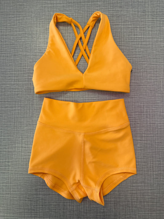 Five: Tempo Bra & Everyday Breathe Short Set