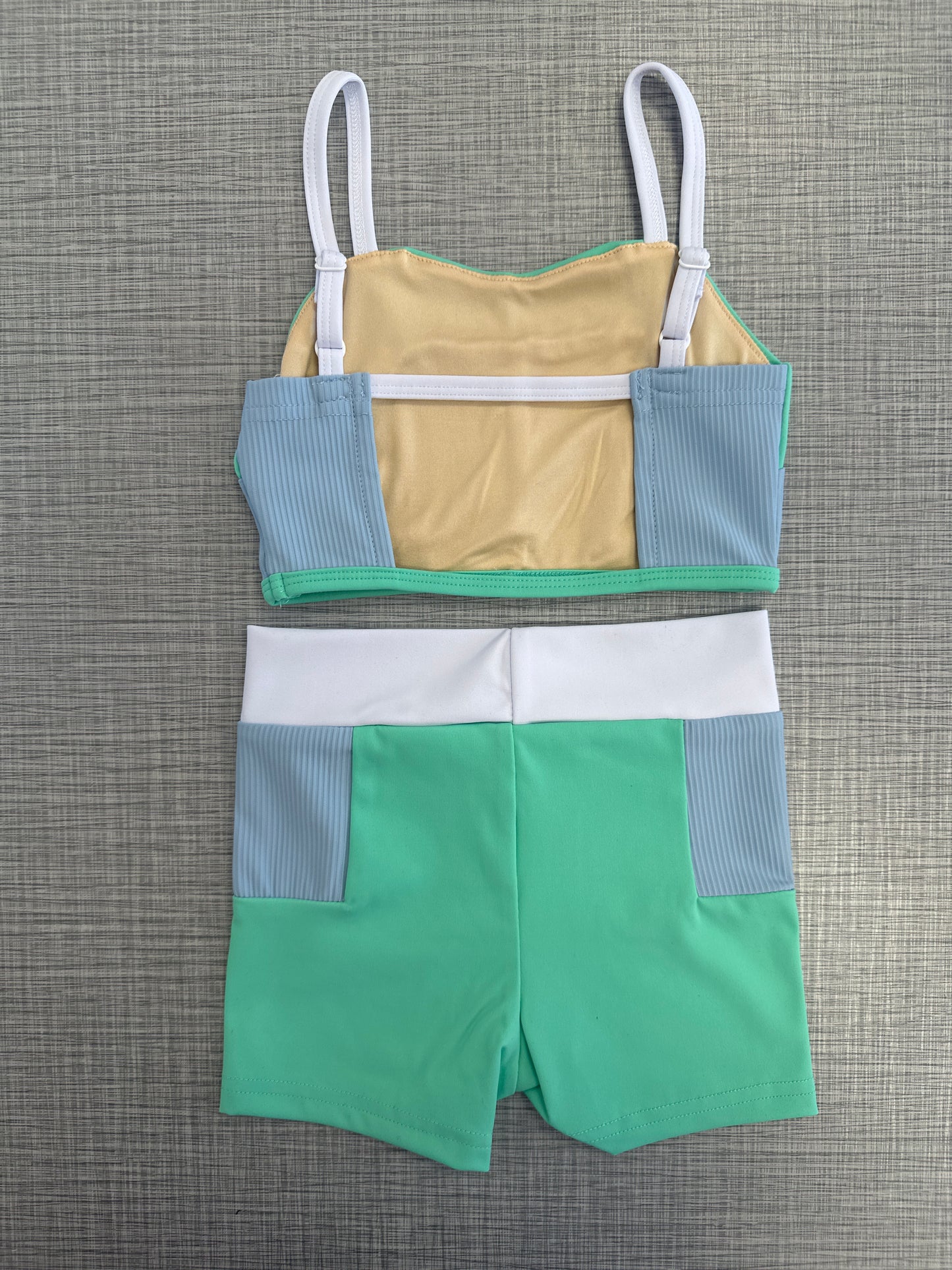Roxie: Ava Set