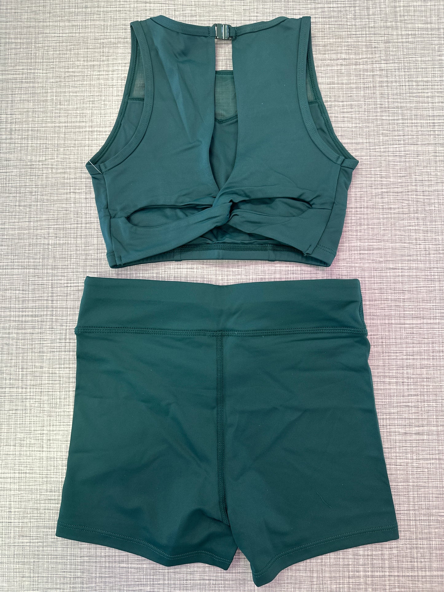 Evaline Top & Lee Short Set