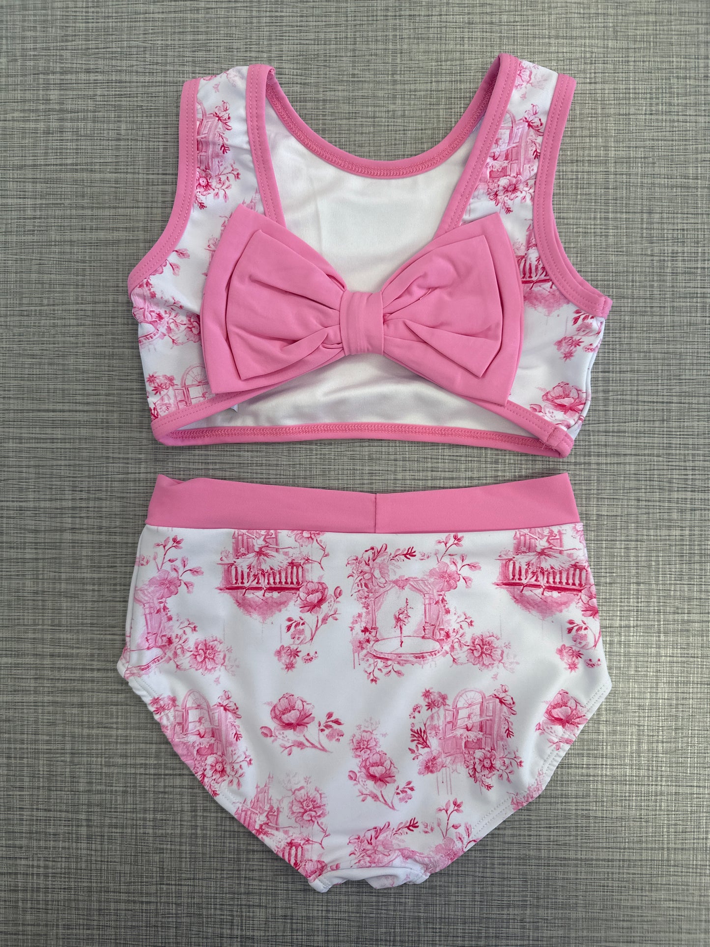 Roxie: Emma Set