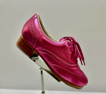 Load image into Gallery viewer, Pre-Order Limited Edition Hot Pink Shimmer Roxy
