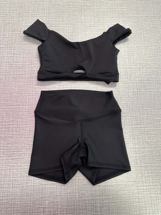 Five: Posh Top & Everyday Short Set