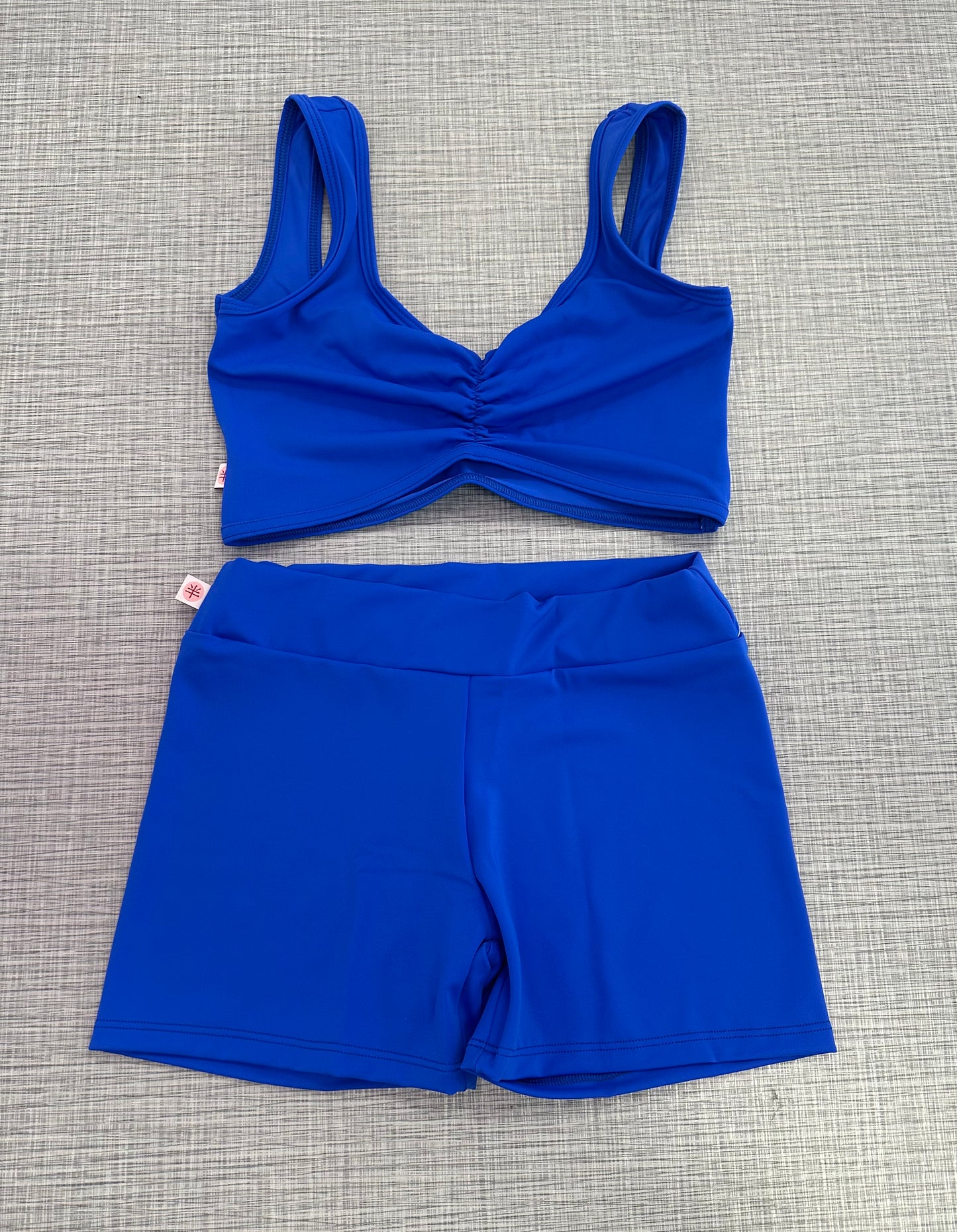 Demi Pinch Solid Short Set