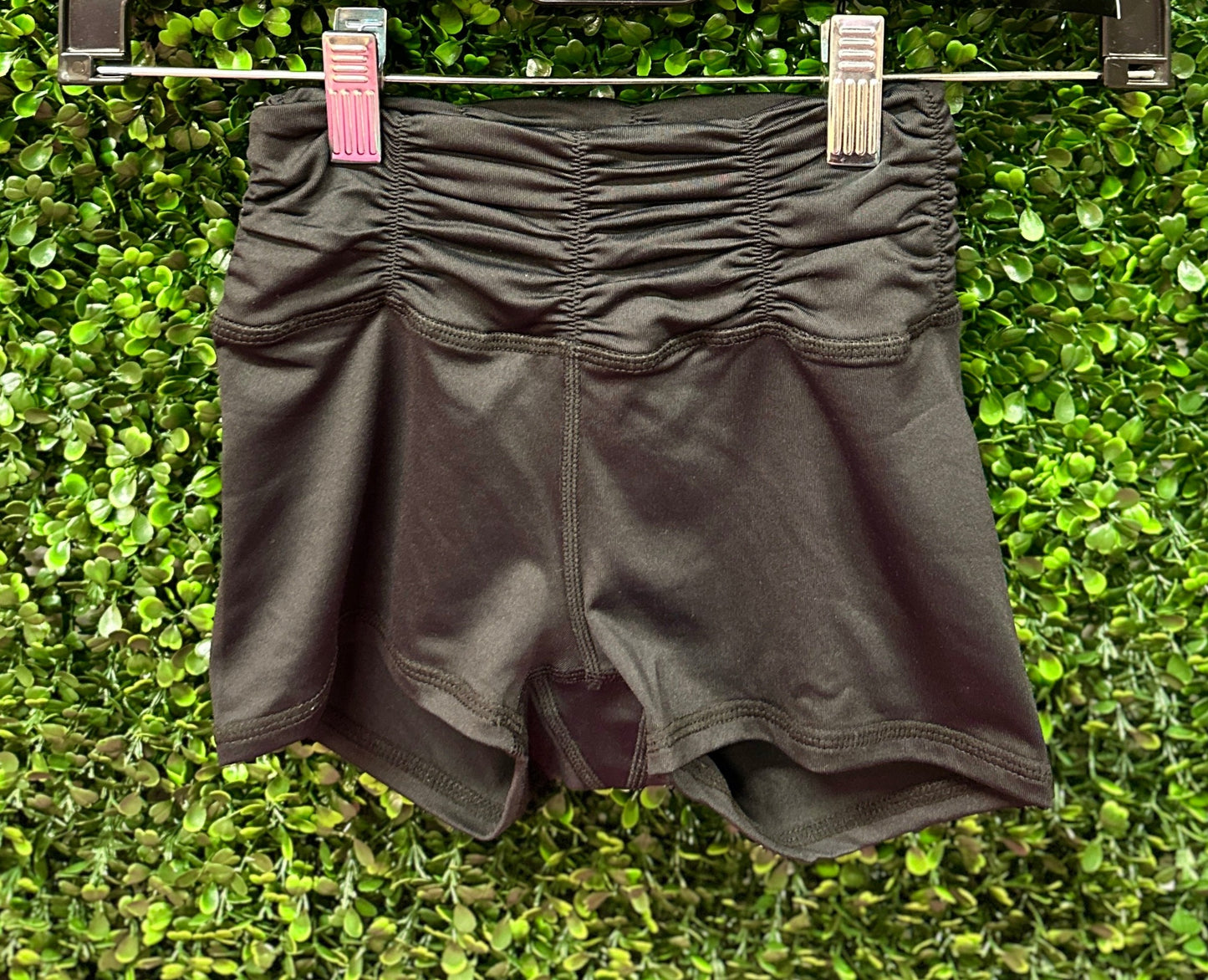 Sassy Scrunch Shorts #24006