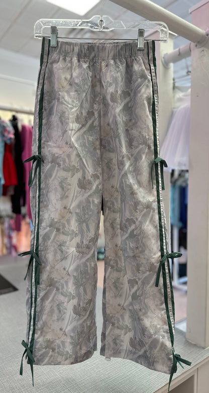 Criss Cross Top & Take A Bow Track Pant Separates