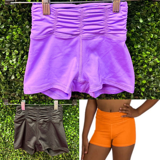 Sassy Scrunch Shorts #24006