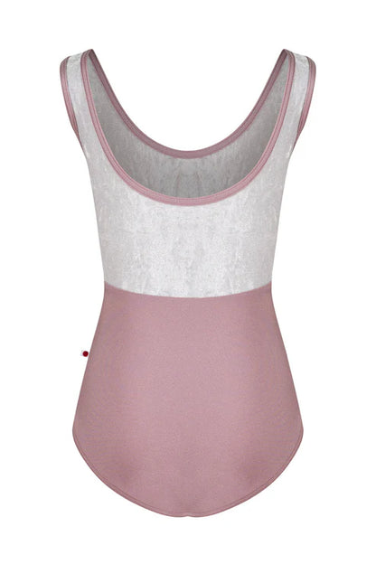 Yumiko Anna Leotard.