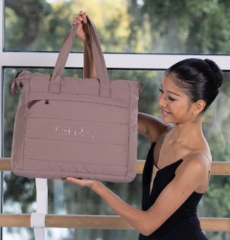 Nikolay Medium Tote with Zipper