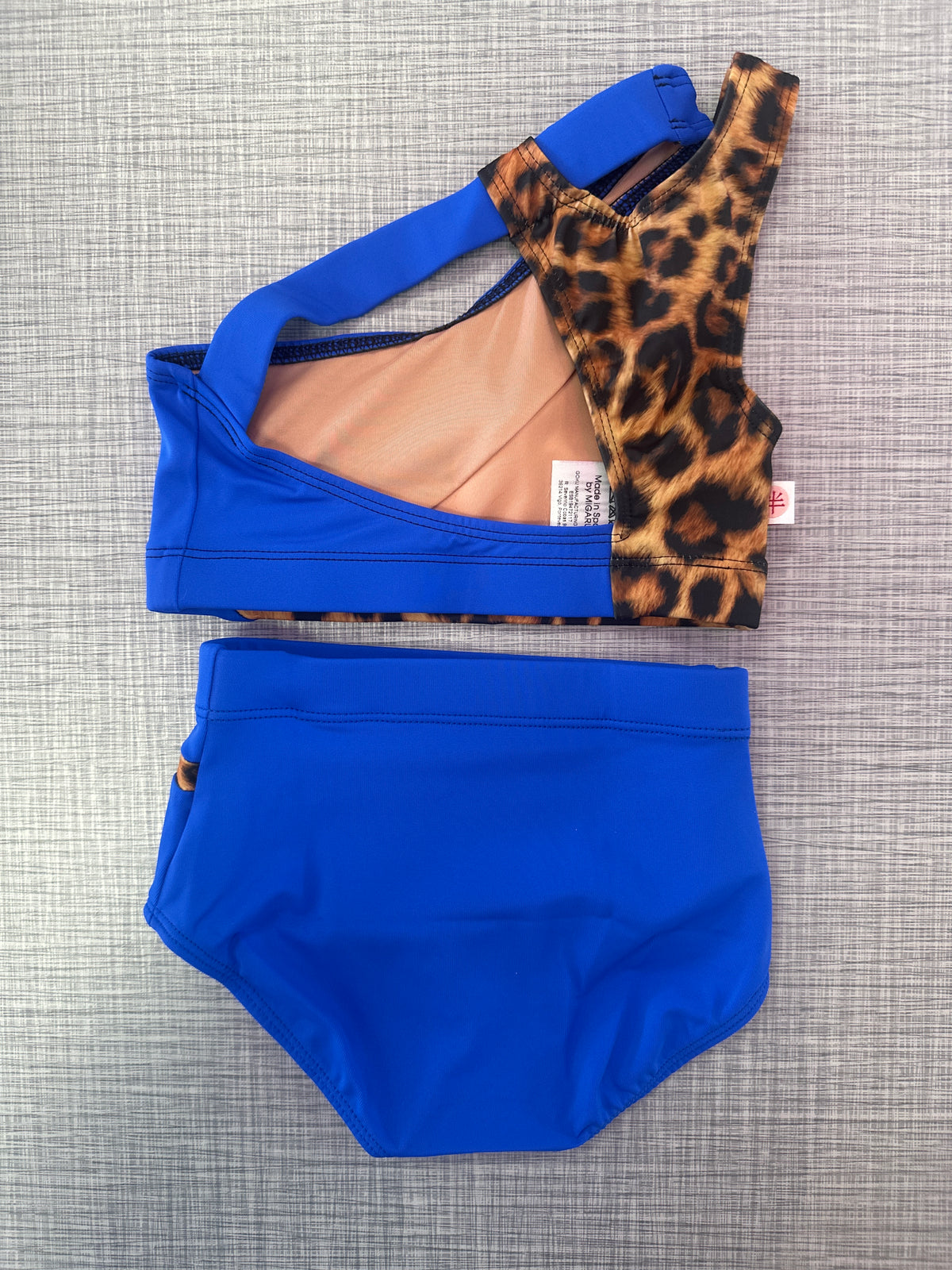 Demi Cut Out Crop & Brief Set