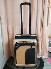 Load image into Gallery viewer, Glam’r Gear Solo Bag
