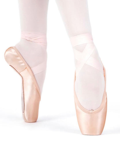 Phoenix Pointe Shoe #1146