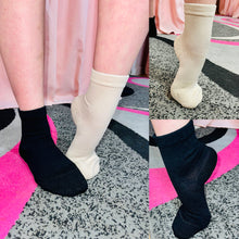 Load image into Gallery viewer, Apolla Shocks: The Performance Sock
